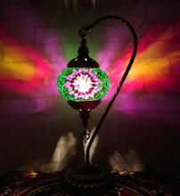 Load image into Gallery viewer, Newest Tiffany table lamp