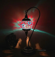 Load image into Gallery viewer, Newest Tiffany table lamp